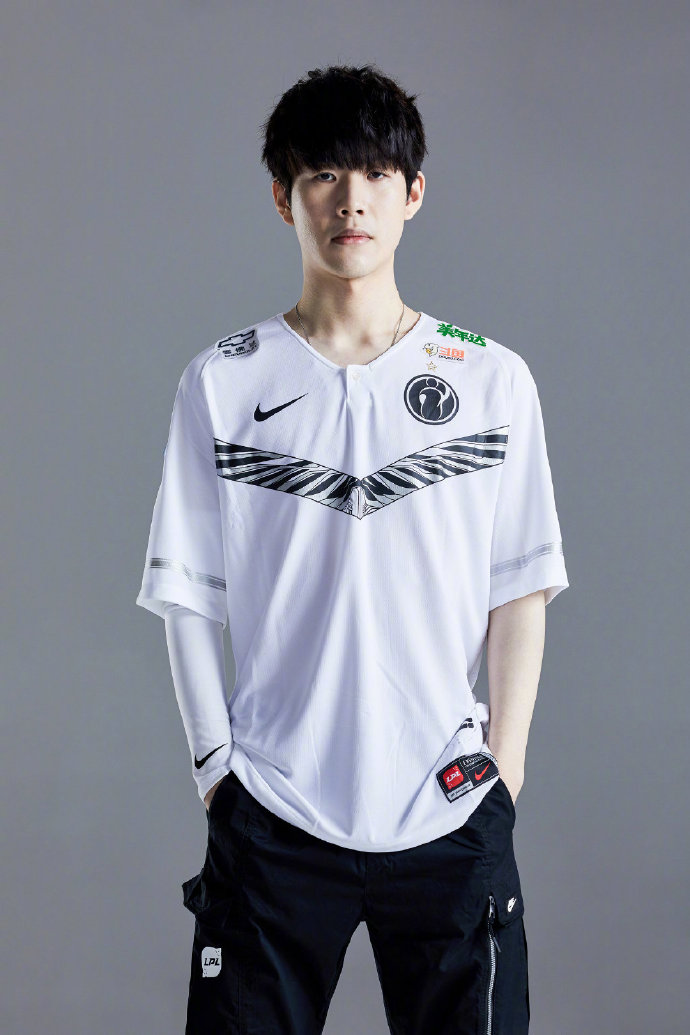 电竞比分网：英雄联盟S10 8强赛LPL内战！SN 3：1击败JDG晋级