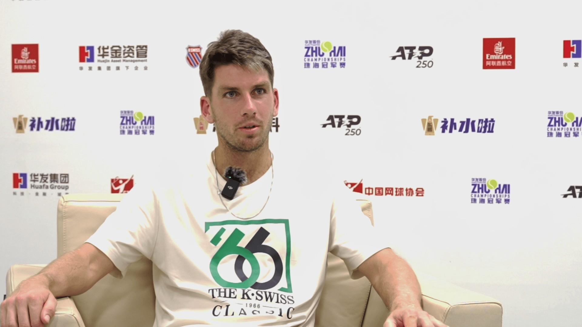 王楚钦：自己还存在很多问题 很惊讶在美国也有这么多支持我的球迷